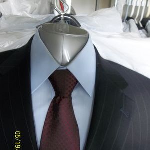 Soto33-25- Jos A Bank 2Btn Dk Blue Pinstripe Suit